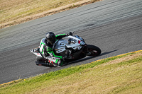 anglesey-no-limits-trackday;anglesey-photographs;anglesey-trackday-photographs;enduro-digital-images;event-digital-images;eventdigitalimages;no-limits-trackdays;peter-wileman-photography;racing-digital-images;trac-mon;trackday-digital-images;trackday-photos;ty-croes
